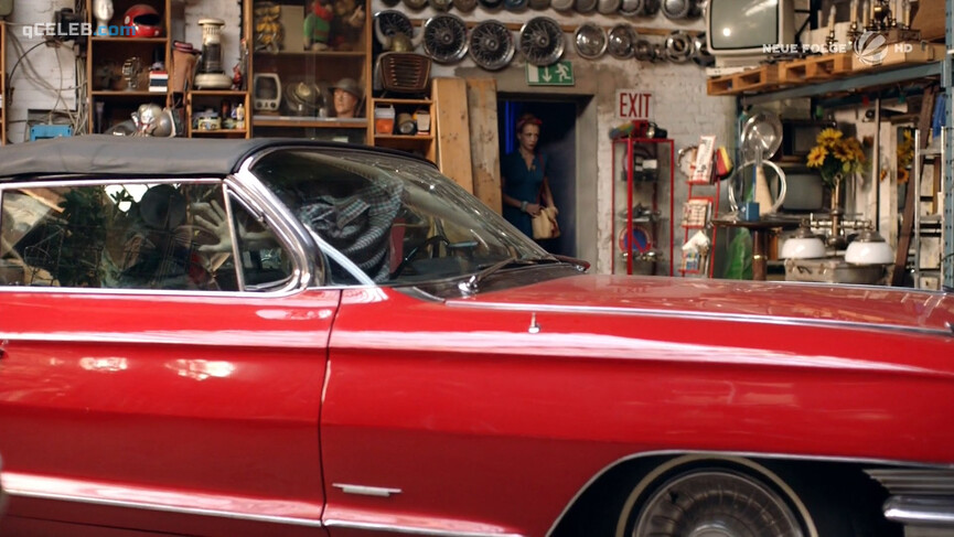 3. Caro Cult sexy – Einstein s03e06 (2019)