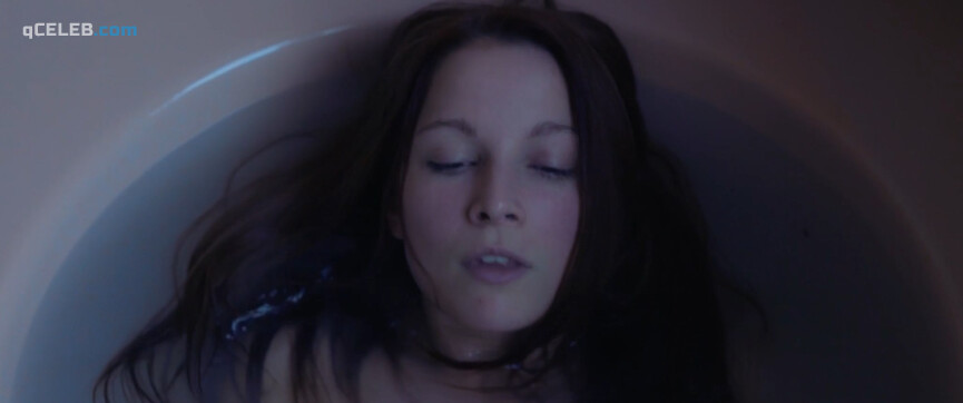 10. Sharnee Tones nude – Skin (2018)