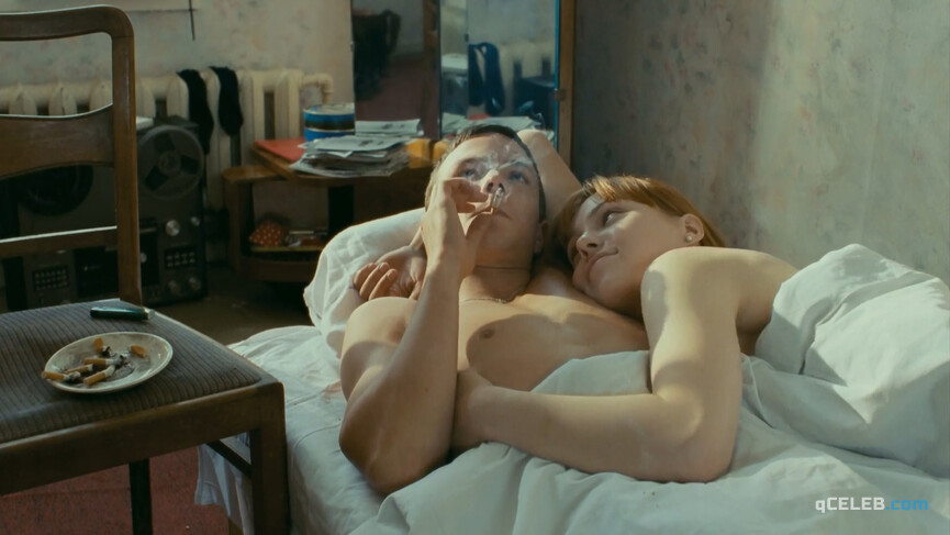 2. Viktoriya Smirnova nude – War (Voina) (2002)