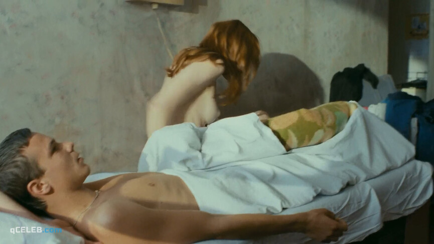 3. Viktoriya Smirnova nude – War (Voina) (2002)