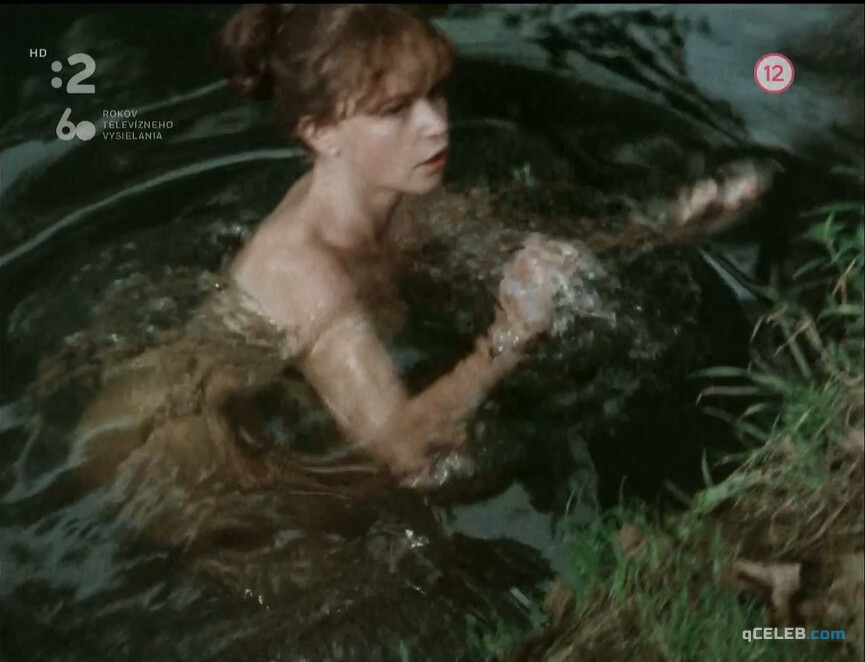 7. Petra Vancikova nude – Alzbetin Dvor (1986)