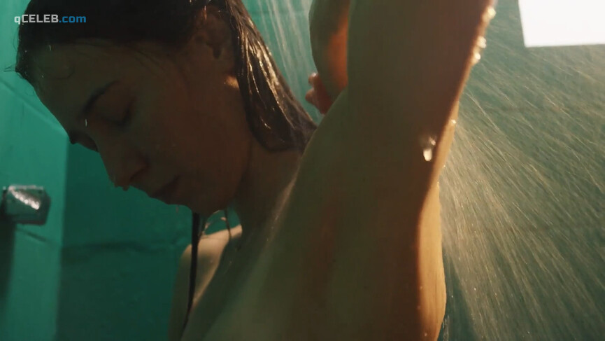 8. Marjorie Estiano nude – Sob Pressao 05e04-06 (2022)