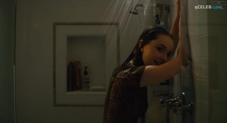2. Kaitlyn Dever sexy – Beautiful Boy (2018)