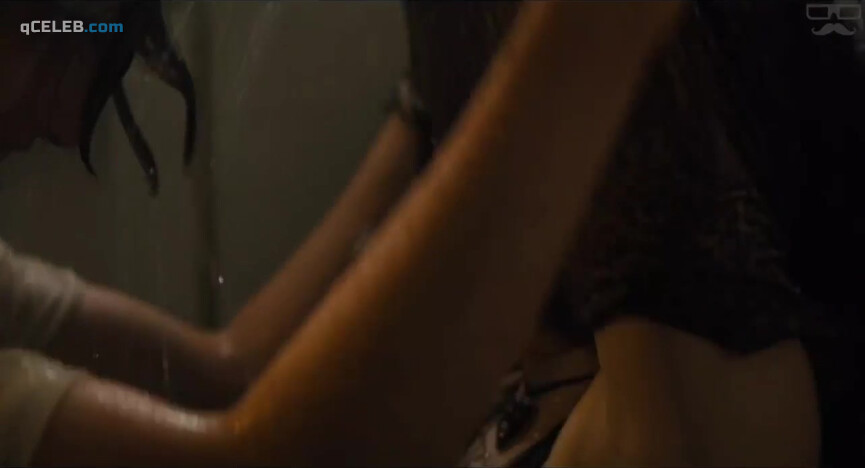 5. Kaitlyn Dever sexy – Beautiful Boy (2018)