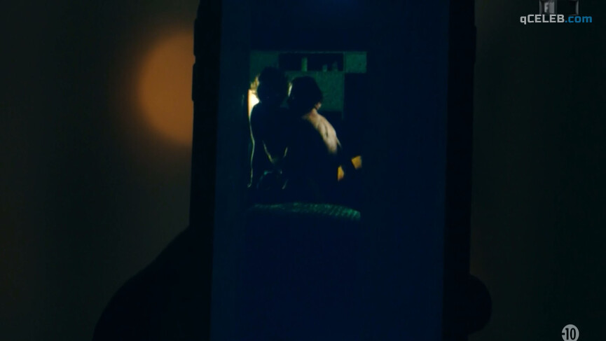 6. Claire Keim sexy – Infidele s02 (2020)