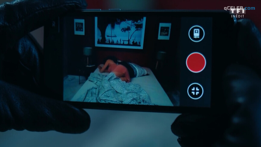 22. Linda Hardy sexy – Demain Nous Appartient s01 (2017)