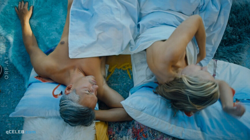 6. Nina Proll nude – Vorstadtweiber s01e49 (2020)