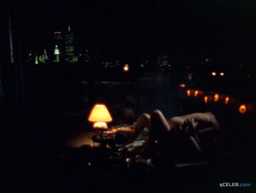 12. Meredith Snaider nude – Habit (1995)