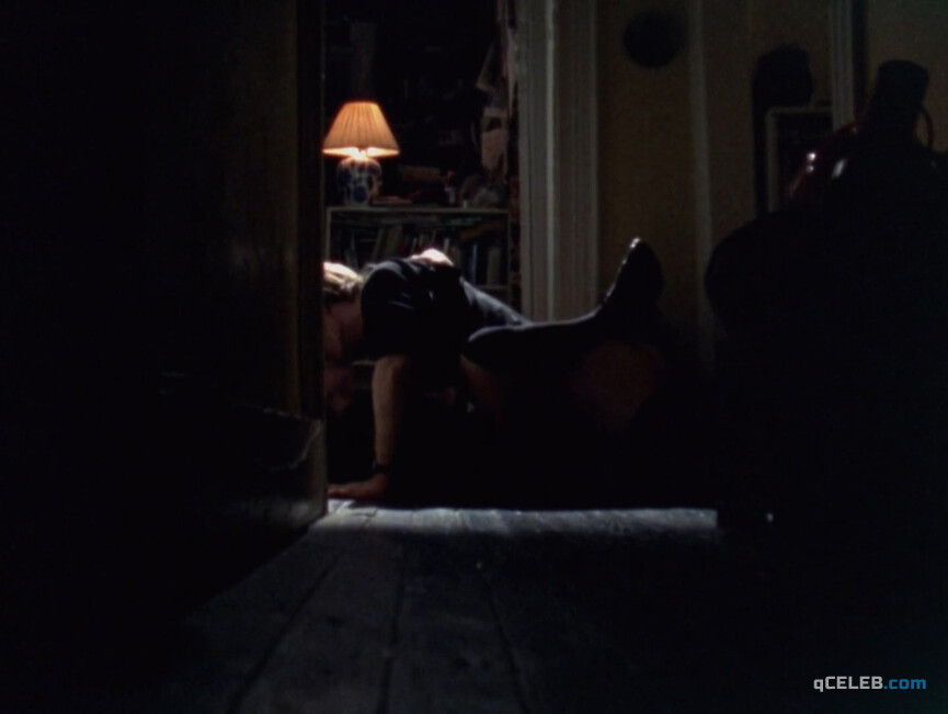 5. Meredith Snaider nude – Habit (1995)