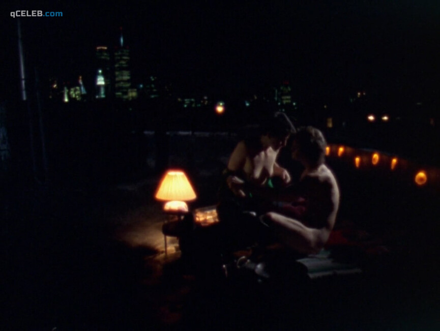 9. Meredith Snaider nude – Habit (1995)