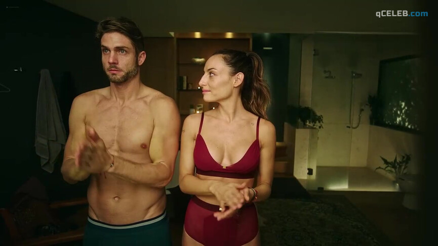 6. Ela Velden nude, Fabiola Campomanes sexy, Maite Perroni sexy, Marimar Vega sexy –  El juego de las llaves s01e01-03 (2019)