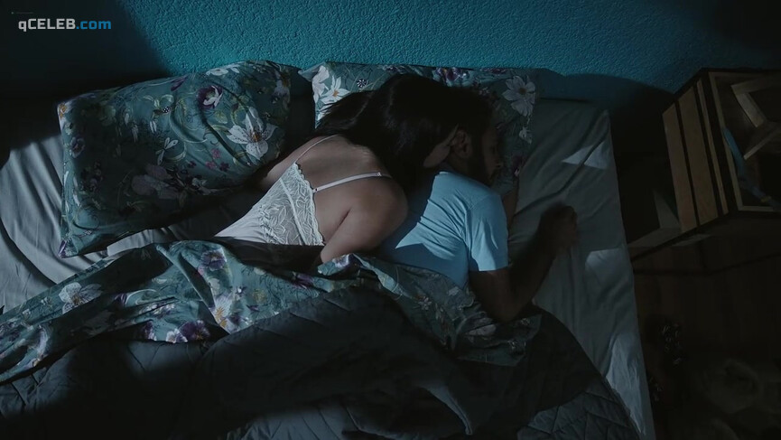 8. Ela Velden nude, Fabiola Campomanes sexy, Maite Perroni sexy, Marimar Vega sexy –  El juego de las llaves s01e01-03 (2019)