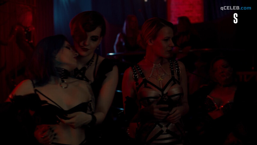 3. Darya Moroz nude – Gold Diggers s03e01 (2021)