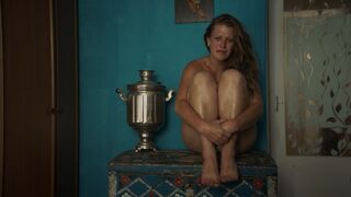 Varvara Shmykova sexy, Irina Nosova sexy – Chiki s01e06 (2020)