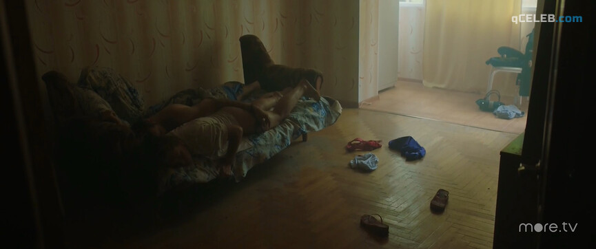 2. Irina Gorbacheva nude, Varvara Shmykova nude – Chiki s01e07 (2020)