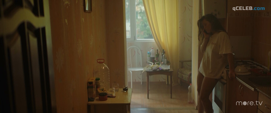 5. Irina Gorbacheva nude, Varvara Shmykova nude – Chiki s01e07 (2020)