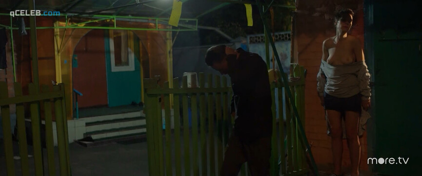 16. Alyona Mikhailova sexy, Irina Gorbacheva nude, Varvara Shmykova sexy – Chiki s01e04-05 (2020)