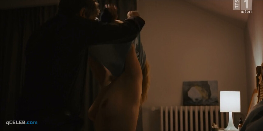 2. Laura Sepul nude, Fanny Piot nude – Quartier Des Banques s02e02-03 (2019)