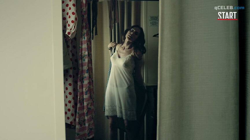 11. Darya Moroz nude, Sabina Akhmedova nude – Gold Diggers s02e02 (2020)