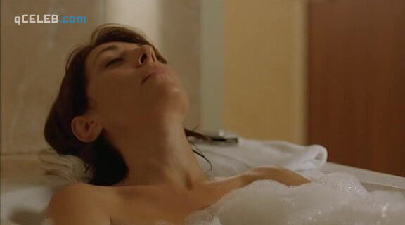 1. Valérie Benguigui nude – Comme t'y es belle! (2006)