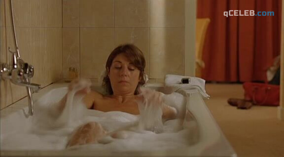 2. Valérie Benguigui nude – Comme t'y es belle! (2006)