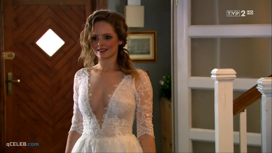 6. Olga Kalicka sexy – Rodzinka.pl (2017)