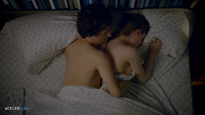 3. Gillian Jacobs sexy – Love s01e01-07 (2016)