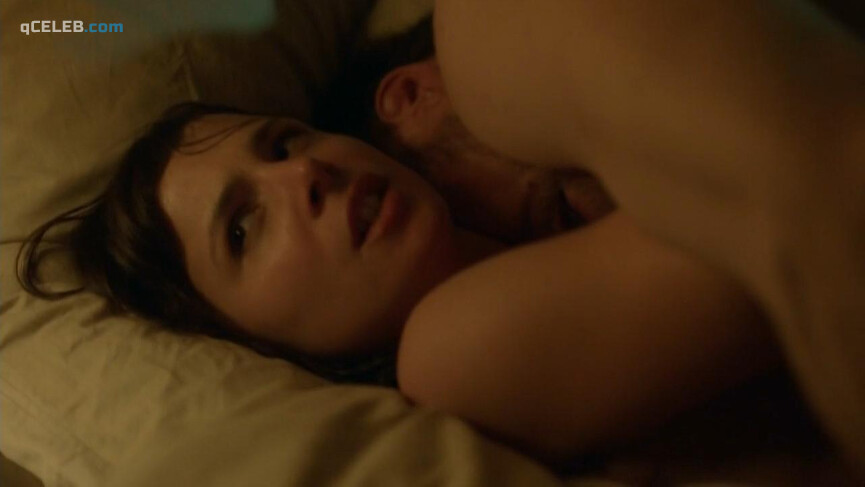 3. Aylin Tezel nude – The Informer (2016)