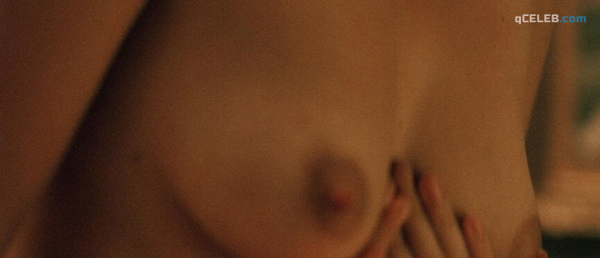 3. Vahina Giocante nude – Blueberry (2004)